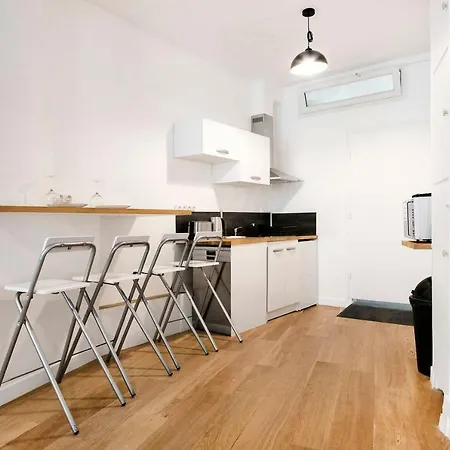 Newly Refurbished 1 Bd Flat Parc Des Exposotions Appartement Paris